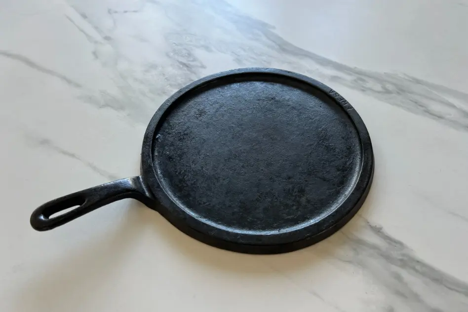 cast iron comal